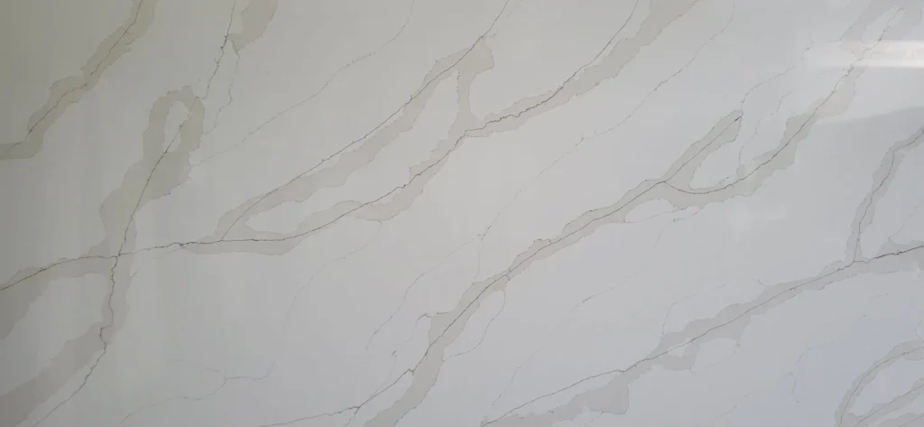 QUARTZ-CALACATTA-PARIS